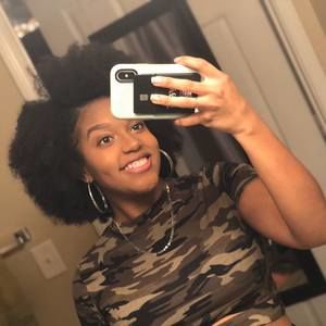 Meet your Posher, Jasmine